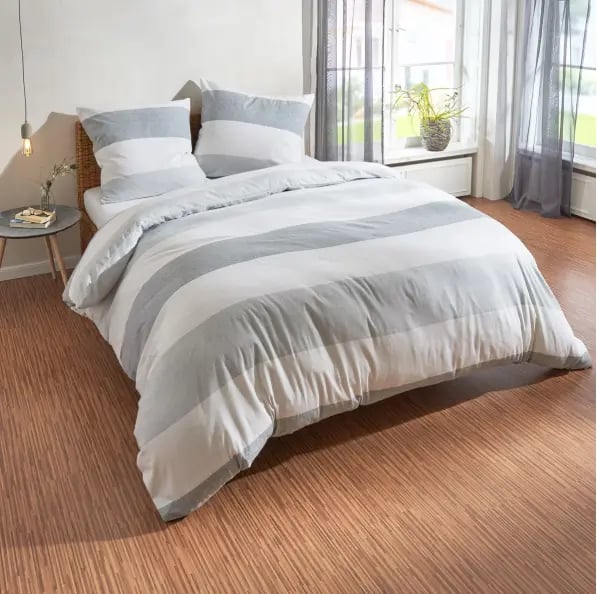 Traumschlaf Biber Bettwäsche Streifen grau